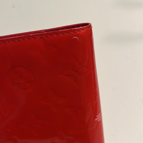 Louis Vuitton Red Vernis Leather Agenda - Picture 7 of 16